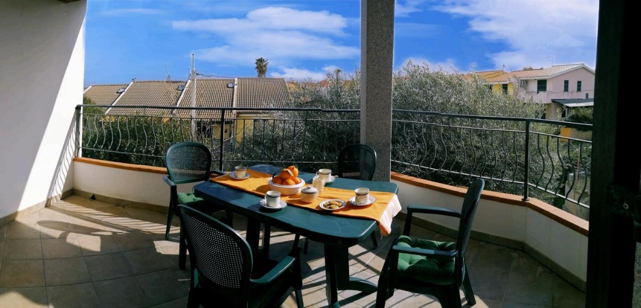 Sardamare Apartments Appartamenti La Ciaccia Валедория Екстериор снимка