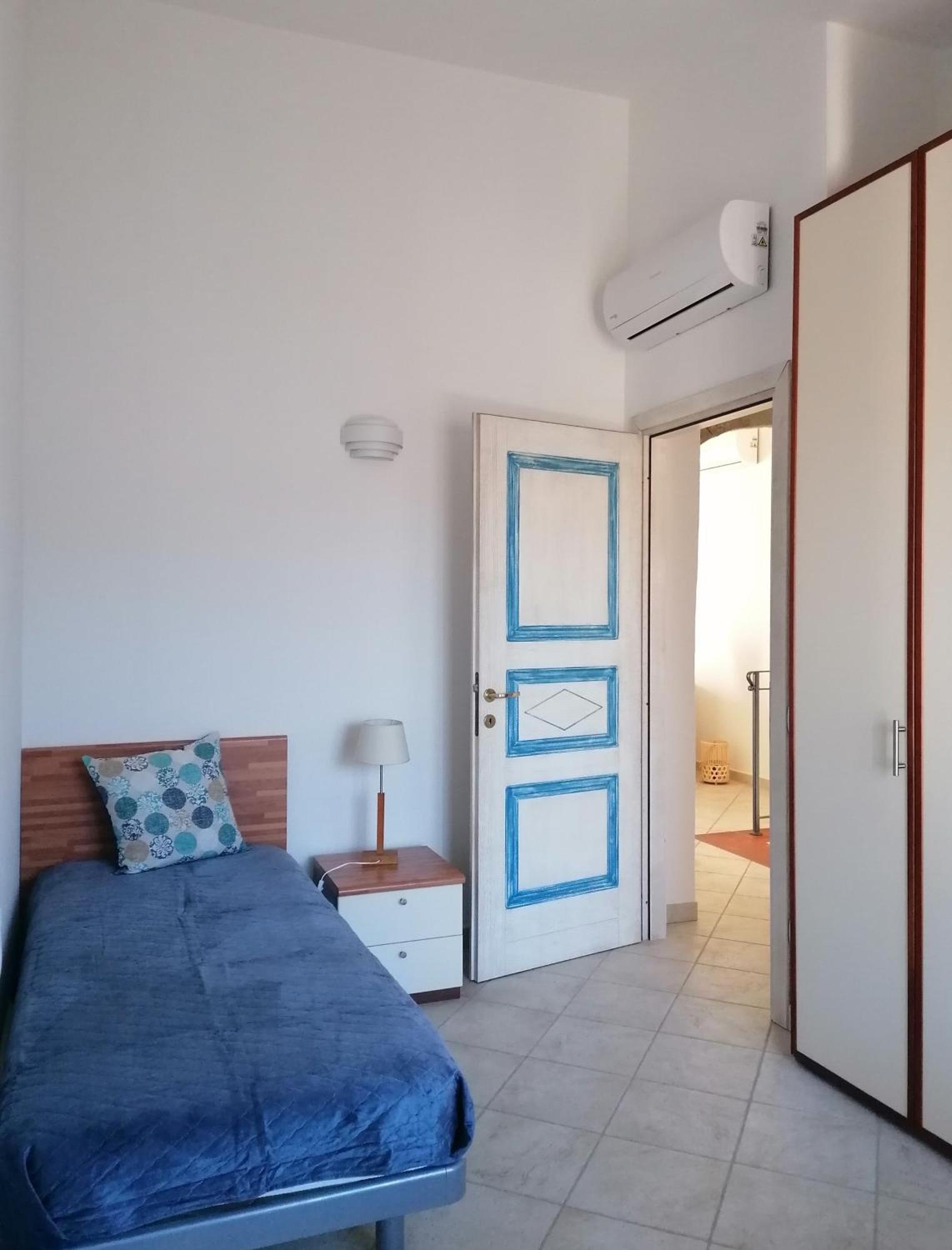 Sardamare Apartments Appartamenti La Ciaccia Валедория Стая снимка